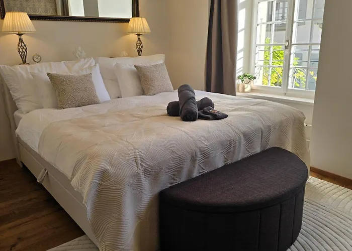 公寓 The Guild L L Castle L Old Town L Netflix